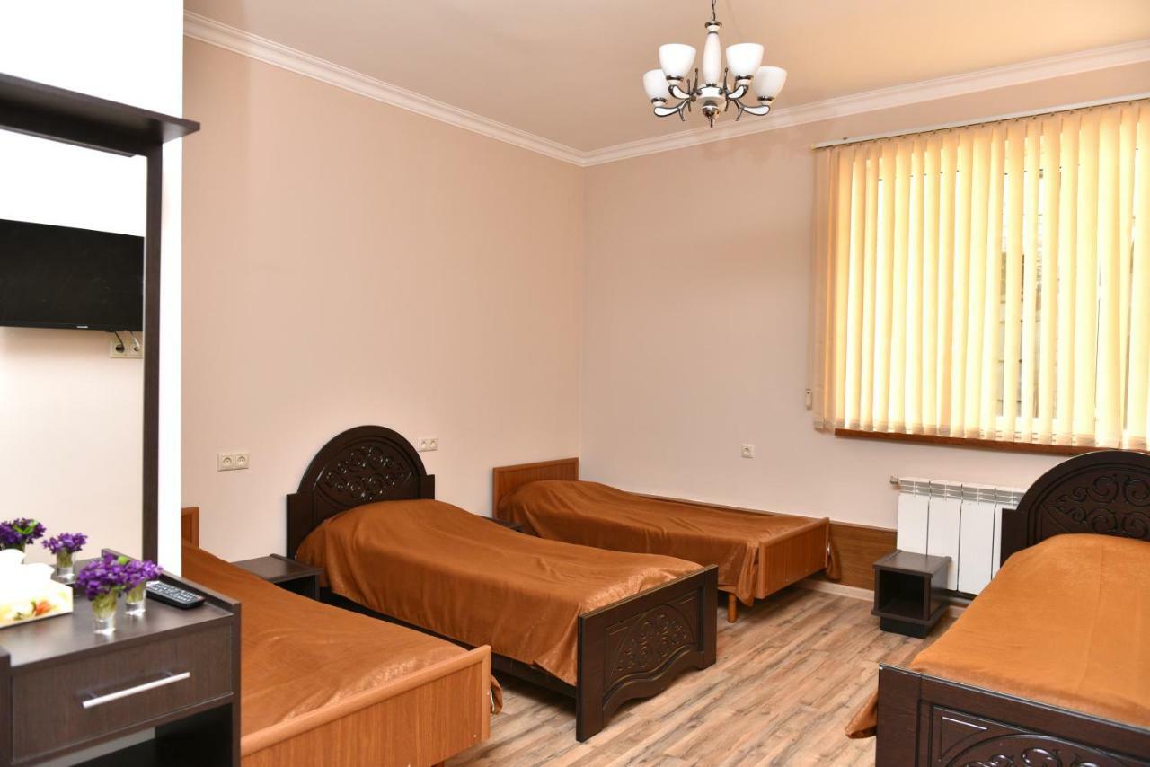 Greenwood Hotel Діліжан Екстер'єр фото